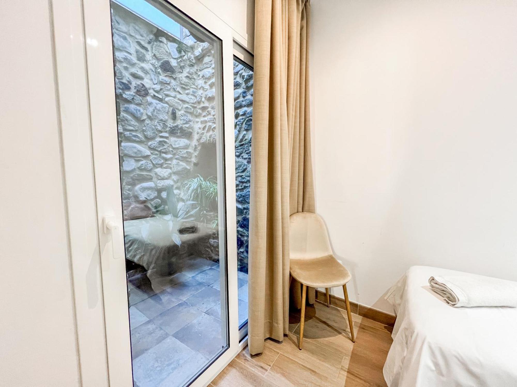 Ganganell Centre Apartamento Con Patio Besalú Exteriör bild